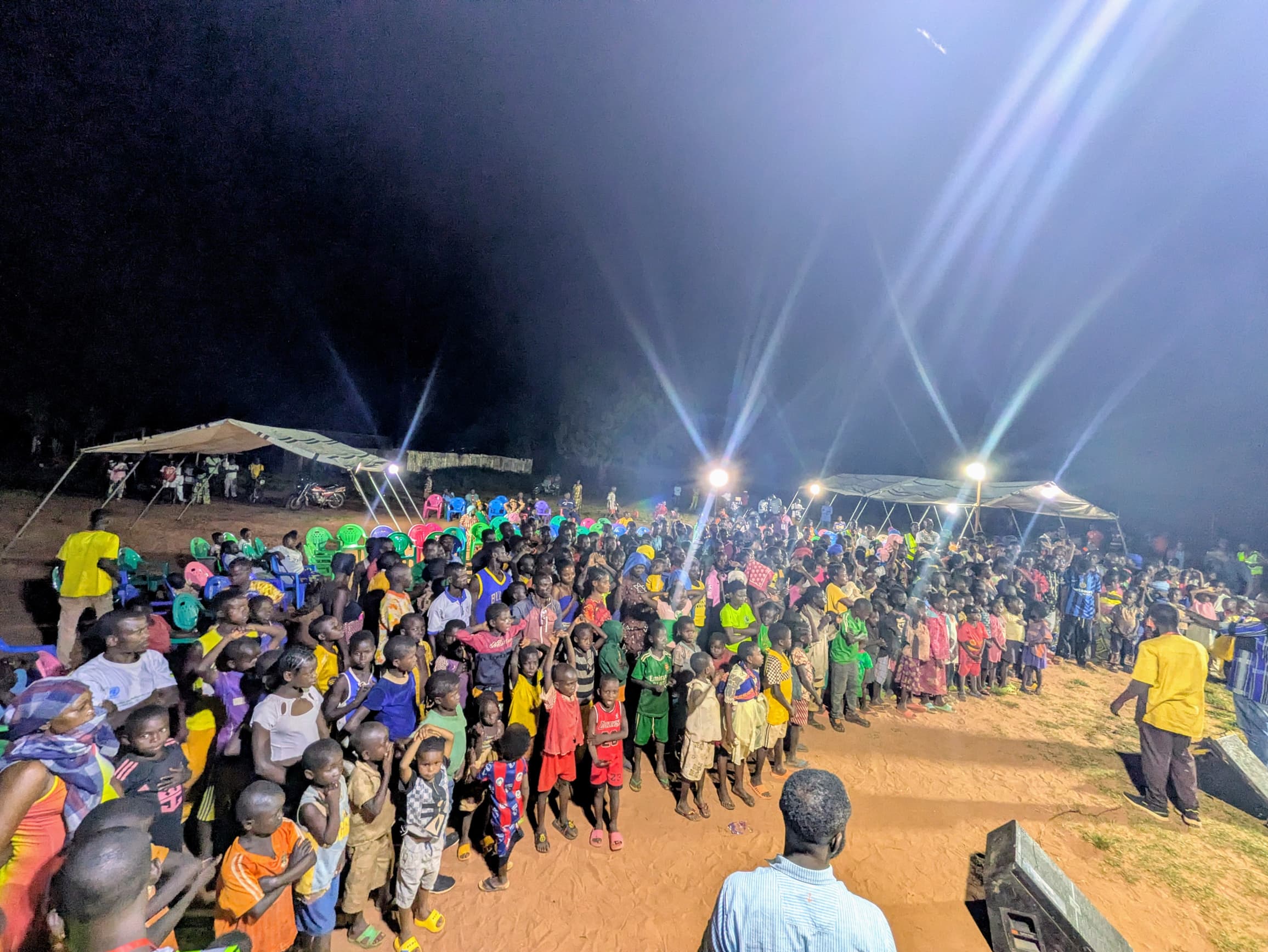Bèrberati visitée par Dieu : la grande moisson de la croisade “Tout est accompli Avec l’Évangéliste Joseph Ngandeu