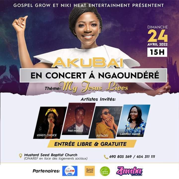 Akuba&iuml; en concert live &agrave; Ngaoundéré